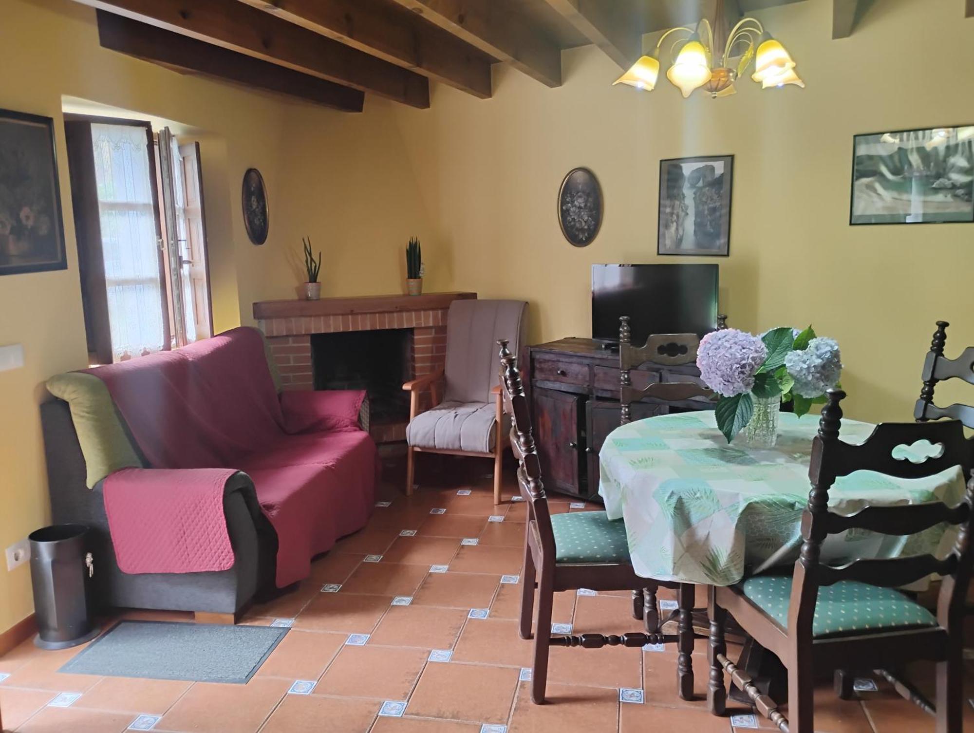 Casa Rural Casa Azul Villahormes Εξωτερικό φωτογραφία