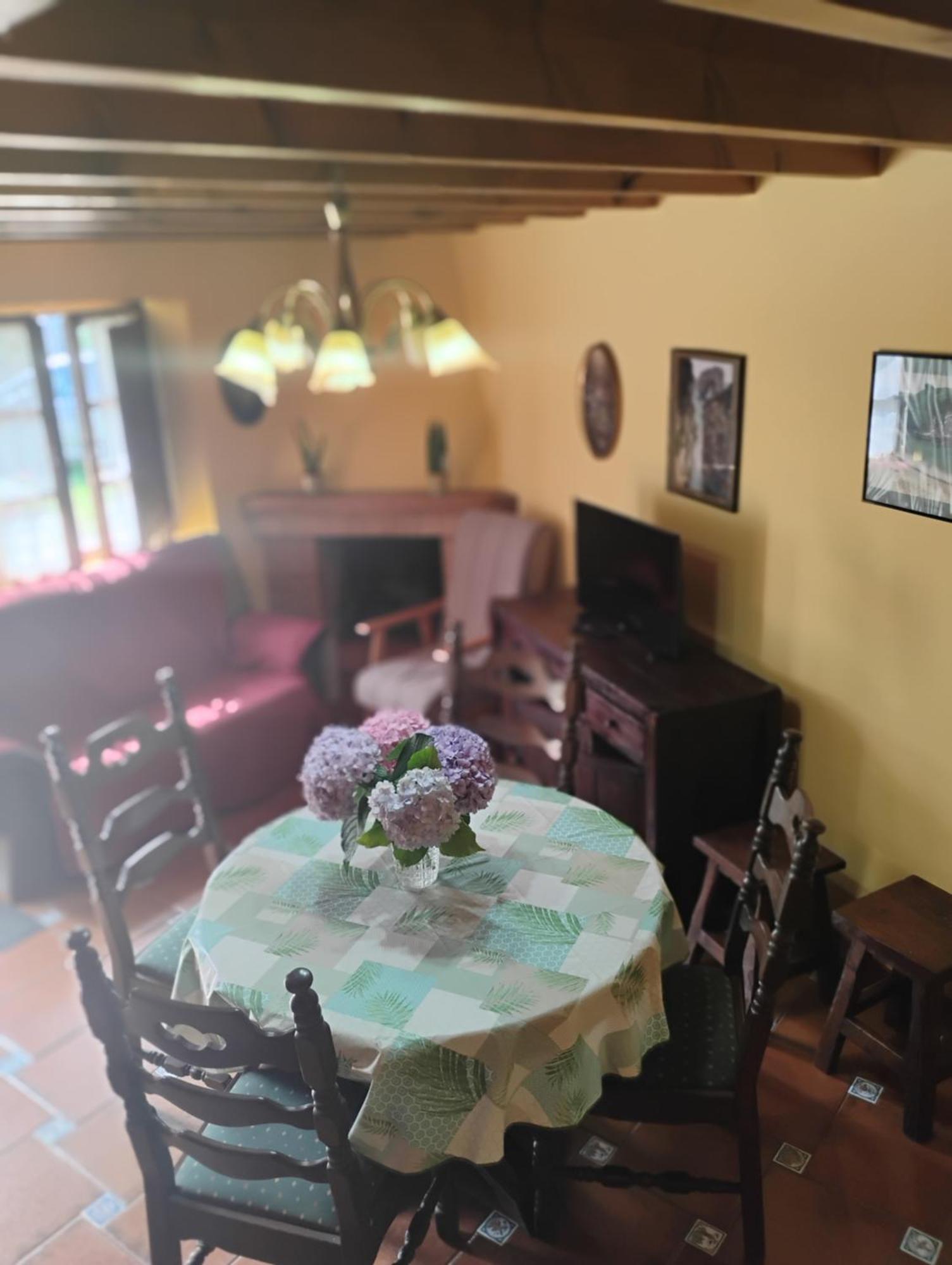 Casa Rural Casa Azul Villahormes Εξωτερικό φωτογραφία